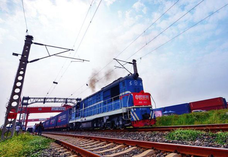 以服務(wù)業(yè)開放釋放共建“一帶一路”動力