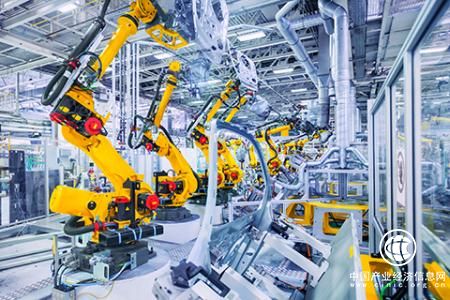 專家：10月份PMI顯示中國(guó)經(jīng)濟(jì)運(yùn)行保持穩(wěn)健