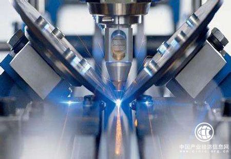 創(chuàng)新驅(qū)動 智能引領(lǐng) 加快制造業(yè)轉(zhuǎn)型升級和提質(zhì)增效