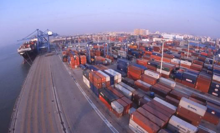 從最新外貿(mào)數(shù)據(jù)感受中國(guó)經(jīng)濟(jì)的澎湃動(dòng)力