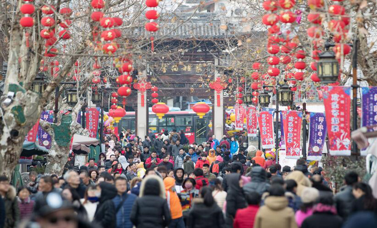 “史上最長(zhǎng)春節(jié)假期”臨近 旅游產(chǎn)品預(yù)訂進(jìn)入高峰時(shí)段