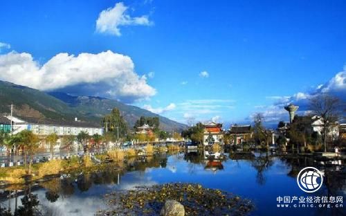 云南出臺旅居發(fā)展正負(fù)面清單