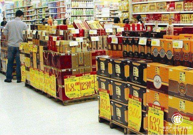 大量資金涌入白酒市場(chǎng)，白酒行業(yè)再遇“黃金十年”？