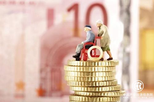 首批養(yǎng)老目標(biāo)基金今起申報(bào) 規(guī)模或比照首批公募FOF