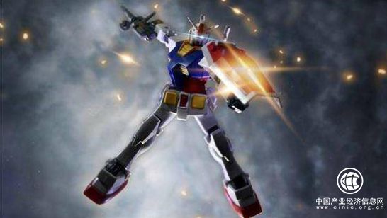 《頭號玩家》里的高達，卻讓我想到了豐田C-HR和奕澤