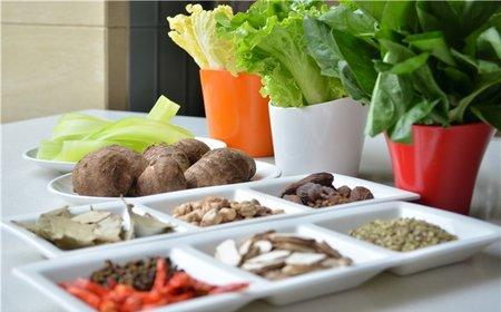 國標(biāo)體系多維度遏制食品浪費(fèi) 兼顧堂食、外賣等不同用餐形式