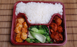 外賣大數(shù)據(jù)：簡餐、蓋澆飯類受熱捧平臺公示餐品能量