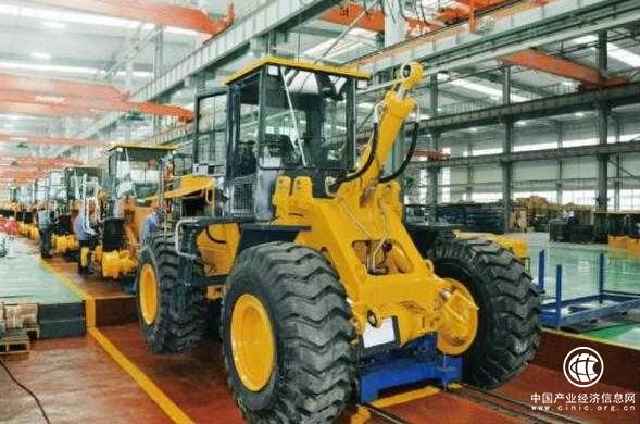 產(chǎn)銷兩旺 國機(jī)重工常林開啟新征程