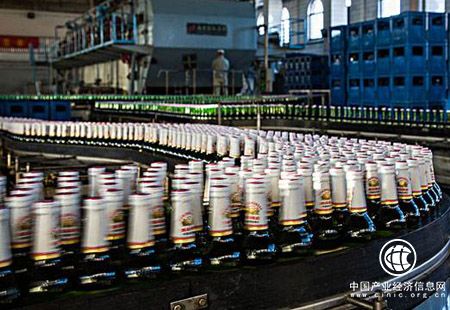 促銷與漲價(jià)同步 啤酒業(yè)拐點(diǎn)將至？