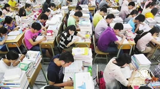 聚焦2018年高考改革新動(dòng)態(tài)