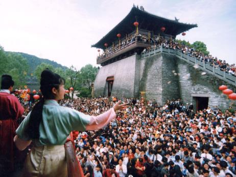 “謝客令”為景區(qū)修復“顏值”