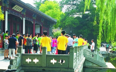 文化熱、科技熱、體育熱，夏日文旅經(jīng)濟“火熱” 新消費強勁