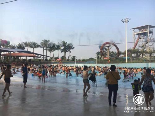 國(guó)慶接待游客33.5萬(wàn)人 觀瀾湖度假區(qū)為何備受游客青睞？