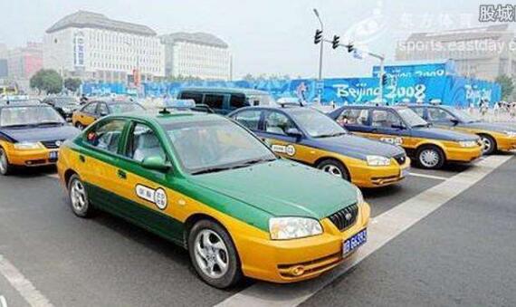 多地放寬出租車(chē)司機(jī)從業(yè)年齡限制：從60周歲延長(zhǎng)至65周歲