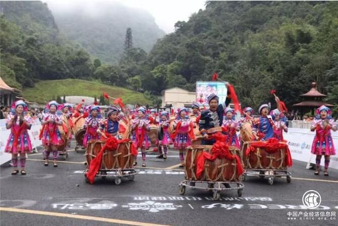 2018“世巡賽·環(huán)廣西”讓中國會鼓之鄉(xiāng)馬山縣走向世界