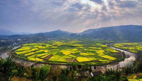 貴州省開(kāi)陽(yáng)縣獲“中國(guó)十大富硒之鄉(xiāng)”榮譽(yù)稱號(hào)