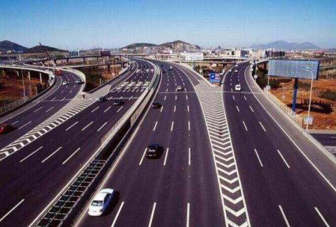 補(bǔ)短板增后勁 多地民生工程建設(shè)提速