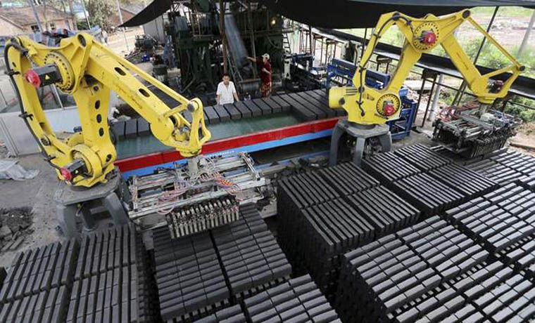 優(yōu)化供給、完善服務(wù)、加強(qiáng)風(fēng)控——提升制造業(yè)金融服務(wù)質(zhì)效