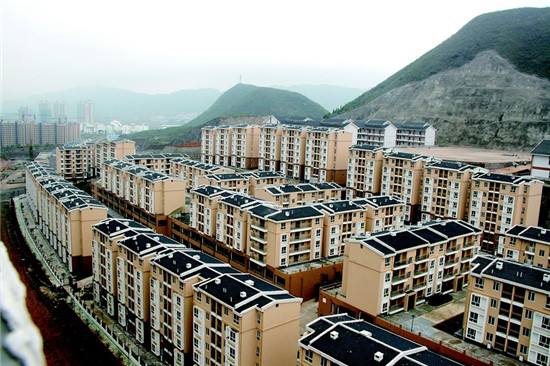 中國(guó)地方發(fā)力拓寬就業(yè)路 解決易地搬遷后顧之憂