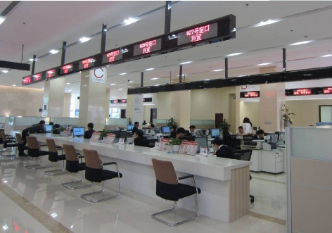 各地不斷提高政務(wù)服務(wù)信息化、智能化、精準(zhǔn)化、便利化水平