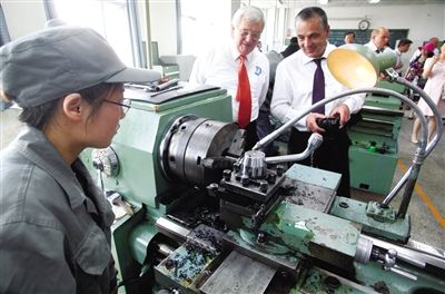 技能報(bào)國，職業(yè)教育大有可為