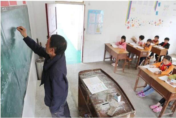 以教育家精神引領(lǐng)教師專業(yè)標(biāo)準(zhǔn)升級