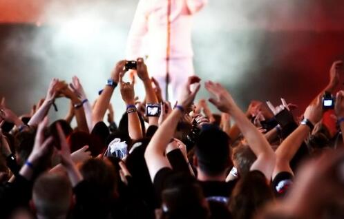 各地戶外音樂節(jié)帶火周邊消費(fèi)