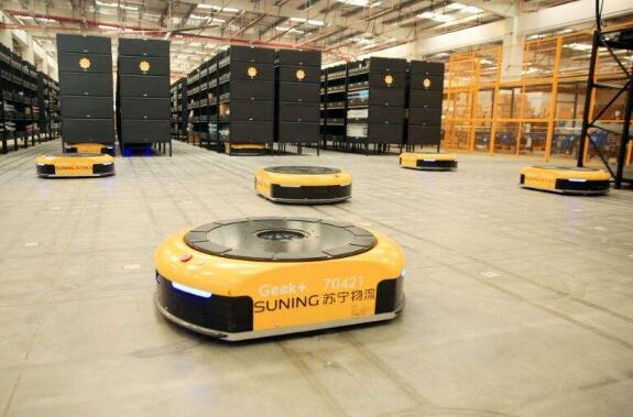 人工智能開啟機器人新時代 室內(nèi)無人配送機器人帶來服務行業(yè)高科技體驗