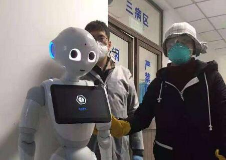 智能機(jī)器人在疫情防控中“大顯身手”，短暫之需還是新的發(fā)展節(jié)點(diǎn)？