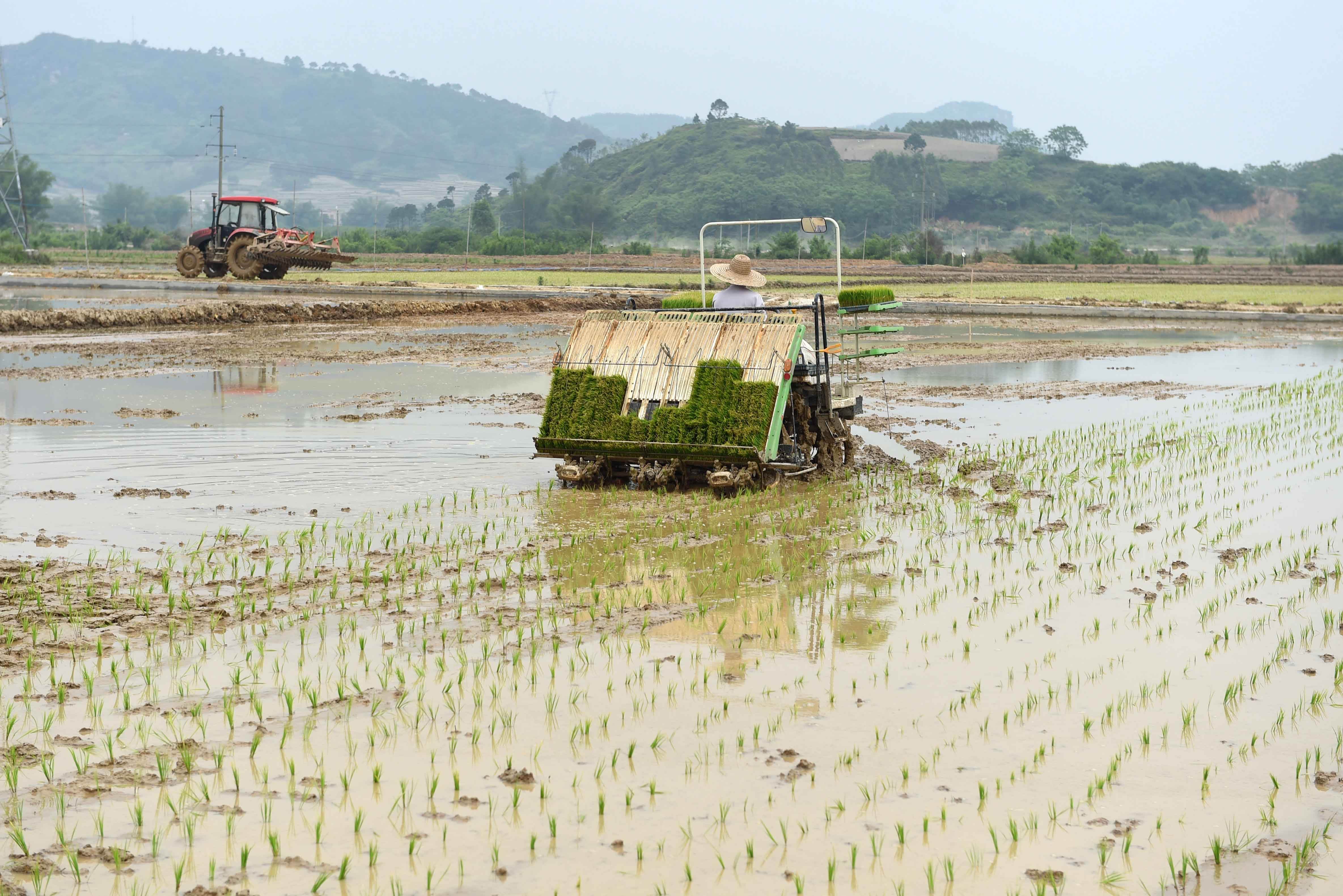 打好春耕春管主動仗