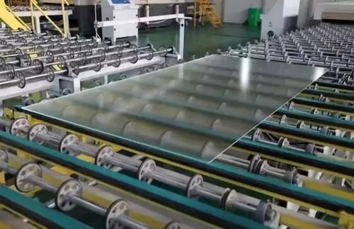 日用玻璃行業(yè)綠色轉(zhuǎn)型蹄疾步穩(wěn)