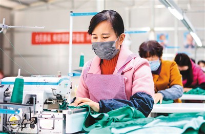 “十四五”以來城鎮(zhèn)新增就業(yè)累計(jì)達(dá)5921萬人 基本養(yǎng)老保險基金連續(xù)實(shí)現(xiàn)正收益