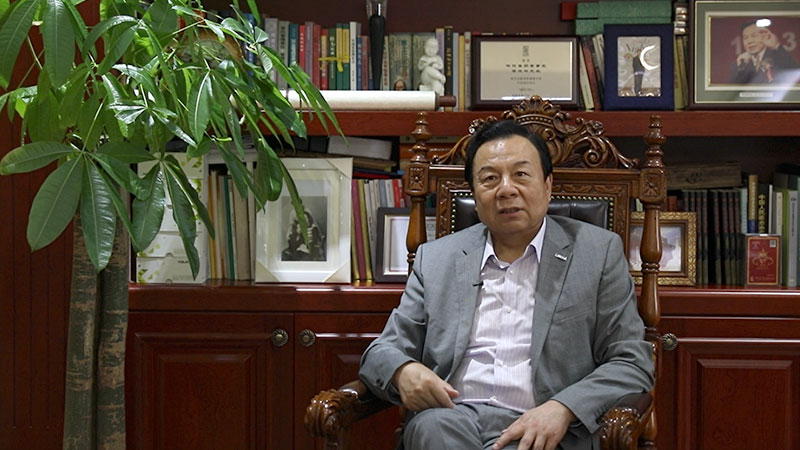 全國(guó)人大代表李曉林:建立長(zhǎng)效機(jī)制，利用電商實(shí)現(xiàn)精準(zhǔn)脫貧