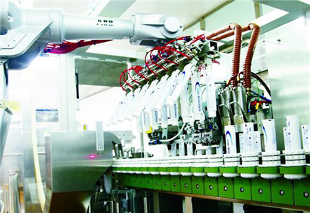 打造服裝“智造”強省，河南搶抓產(chǎn)業(yè)轉(zhuǎn)移契機