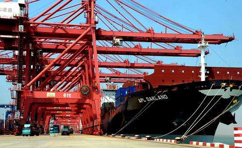 外貿(mào)走出“V”形反轉(zhuǎn)曲線 國(guó)際市場(chǎng)對(duì)中國(guó)外貿(mào)投下信任票