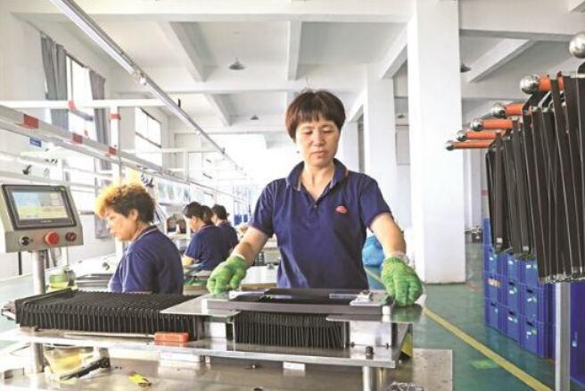 深挖“三新”產業(yè)富礦 打開就業(yè)廣闊空間