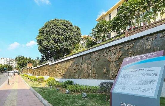 產(chǎn)業(yè)鏈變身“風(fēng)景線” 工業(yè)旅游魅力十足