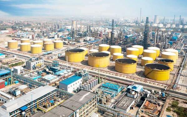 錨定高質(zhì)量發(fā)展 石化業(yè)以“穩(wěn)”求“進(jìn)”開新局