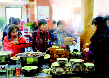 “開店的目的，是不想開店” 國民美食沙縣小吃的現(xiàn)代化“闖關(guān)”