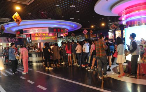 黃金周文化市場(chǎng)“報(bào)復(fù)性消費(fèi)”觀察