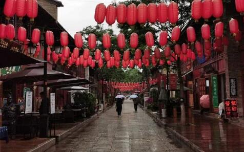 商務(wù)部：今年消費(fèi)市場總體實(shí)現(xiàn)平穩(wěn)開局