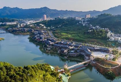 中國丹寨非遺周成功打造貴州丹寨小鎮(zhèn)IP！