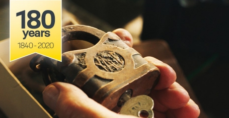 耶魯智能鎖YMH71，創(chuàng)新打造智慧家居安防解決方案