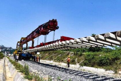 上半年全國鐵路完成固定資產投資創(chuàng)歷史同期新高