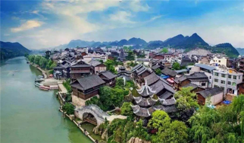 丹寨天天馬拉松普及全民健身，讓運(yùn)動(dòng)的快樂無(wú)處不在！