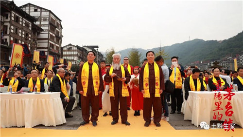 不用再把美酒藏床腳了，臺典在核心產(chǎn)區(qū)為你解決！物美價廉，食用方便，還賊有面子！