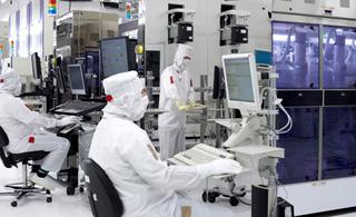 半導(dǎo)體設(shè)備行業(yè)持續(xù)回暖 多家上市公司去年營收凈利雙增長