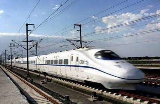 一路向前，駛向更美好的未來——2024年我國(guó)鐵路行業(yè)發(fā)展觀察