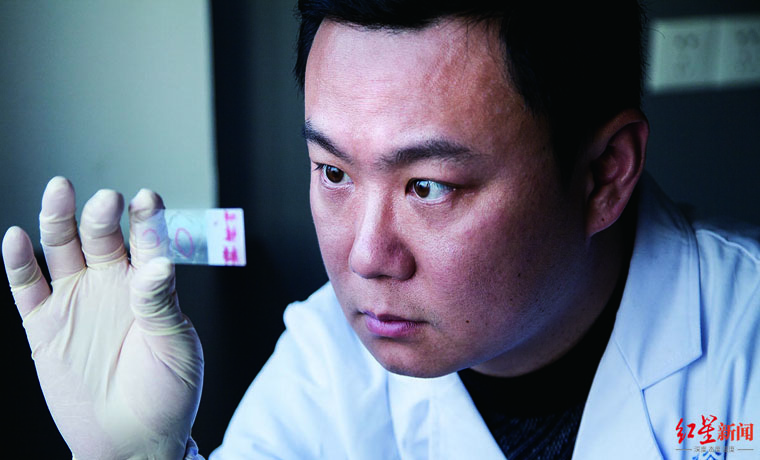 法醫(yī)秦明：探案小說被改編成影視劇，但“法醫(yī)”是終身的職業(yè)