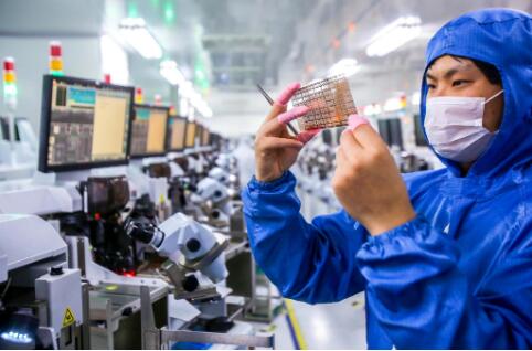 我國已培育國家級專精特新“小巨人”企業(yè)超1.76萬家